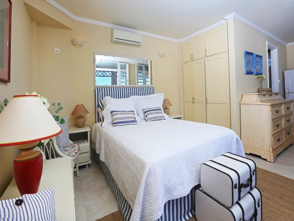 St. Lucia Home 980316