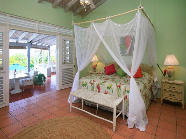 St. Lucia Home 980317