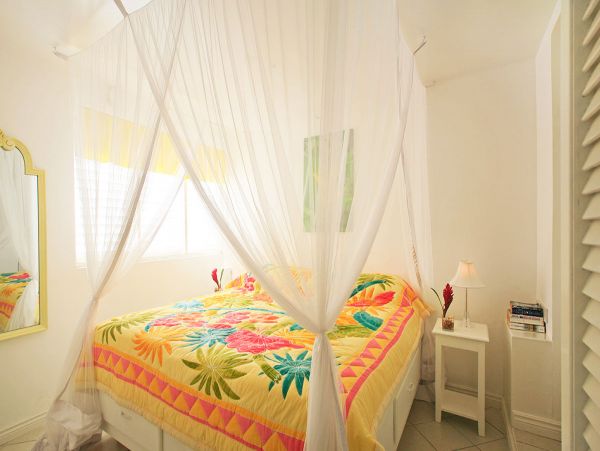 St. Lucia Home 980317