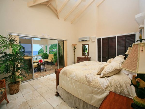 St. Lucia Home 980320