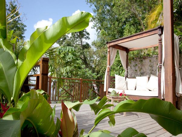 St. Lucia Home 980321