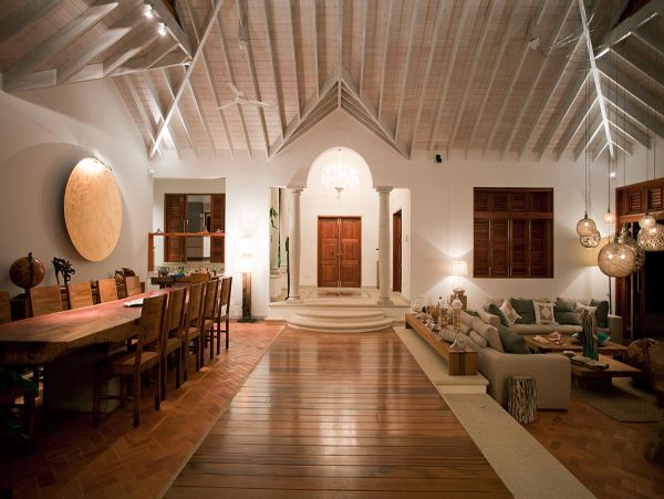 St. Lucia Home 980321
