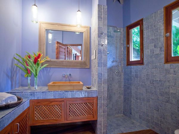 St. Lucia Home 980321