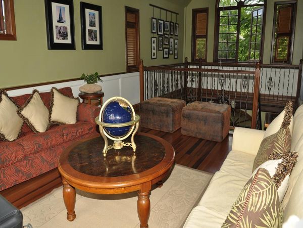 St. Lucia Home 980322