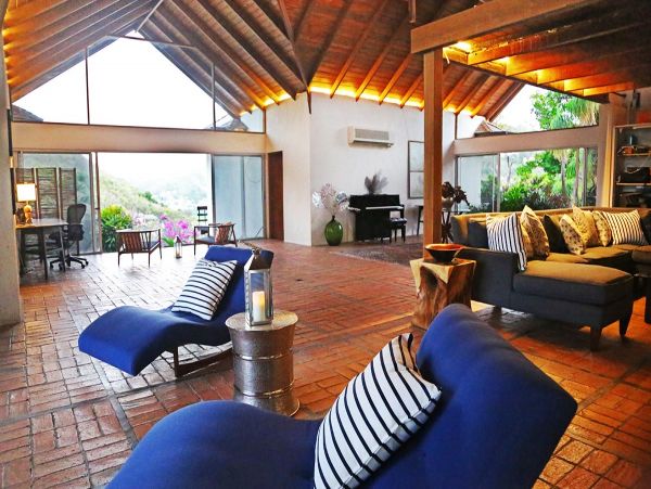 St. Lucia Home 980323