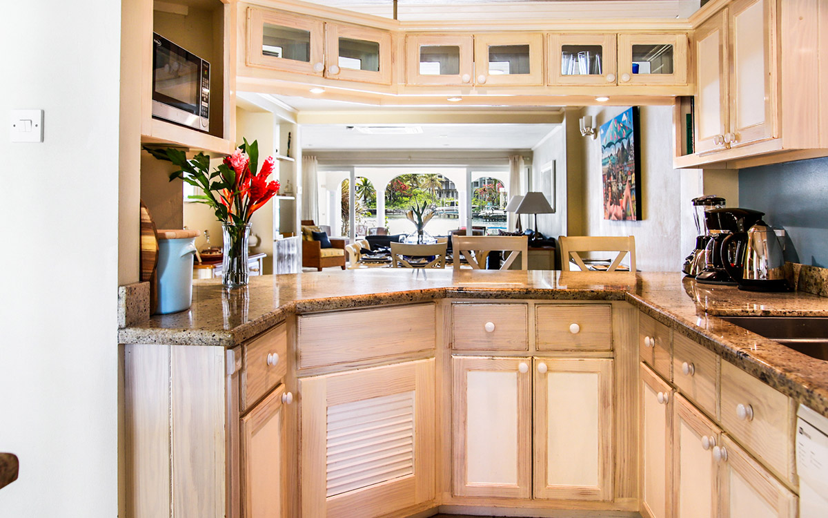 St. Lucia Home 980324