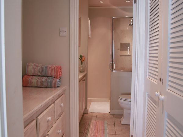 St. Lucia Home 980324
