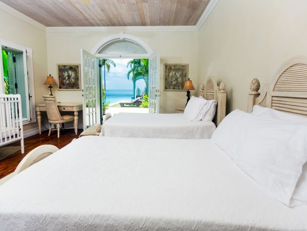 St. Lucia Home 980329