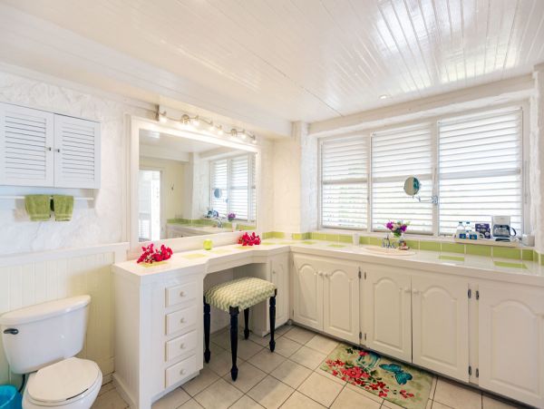St. Lucia Home 980333