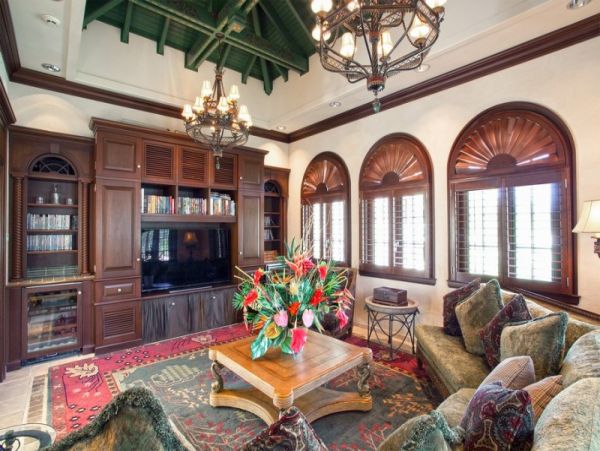 Exquisite 10-Bedroom Beachfront Estate in St. Martin