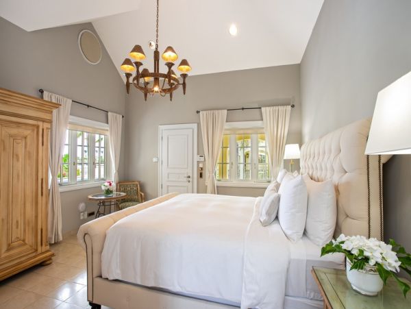 Exquisite 10-Bedroom Beachfront Estate in St. Martin