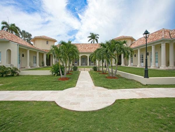 Exquisite 10-Bedroom Beachfront Estate in St. Martin