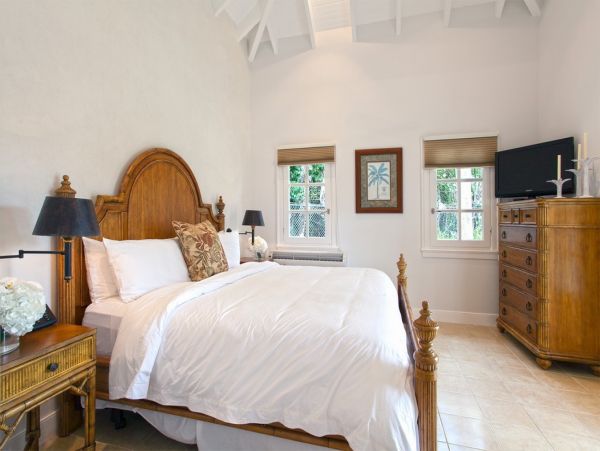 Exquisite 10-Bedroom Beachfront Estate in St. Martin