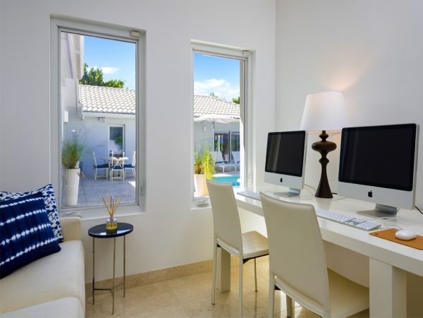 Turks And Caicos Home 980435