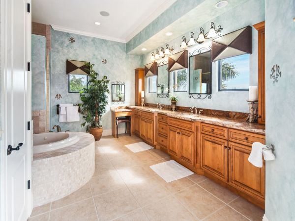 Canal View Marco Island Vacation Home With Private Pool
