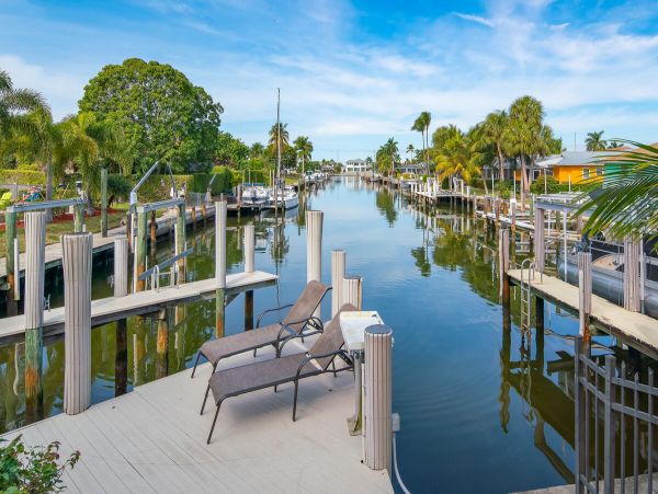 Canal View Marco Island Vacation Home With Private Pool