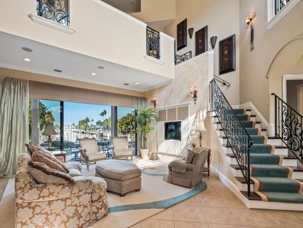 Canal View Marco Island Vacation Home With Private Pool