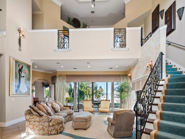 Canal View Marco Island Vacation Home With Private Pool