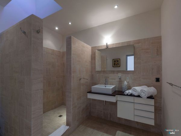Saint Maarten Saint Martin Home 980507