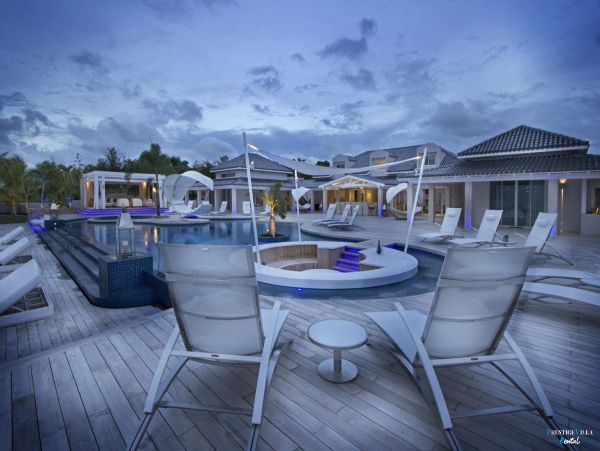 Saint Maarten Saint Martin Home 980517