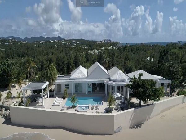 Oceanfront Villa in St. Martin