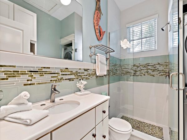 Holmes Beach Vacation Home Sleeps 8 Guests Steps to Beach