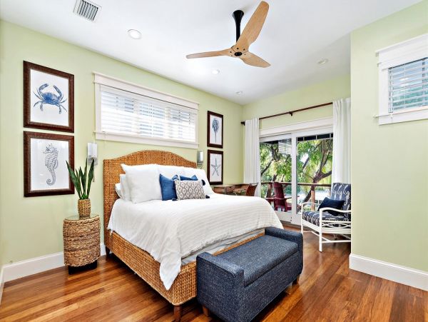 Holmes Beach Vacation Home Sleeps 8 Guests Steps to Beach