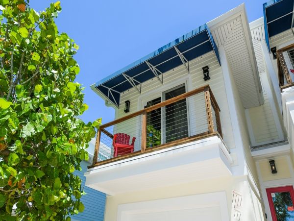 Holmes Beach Vacation Home Sleeps 8 Guests Steps to Beach