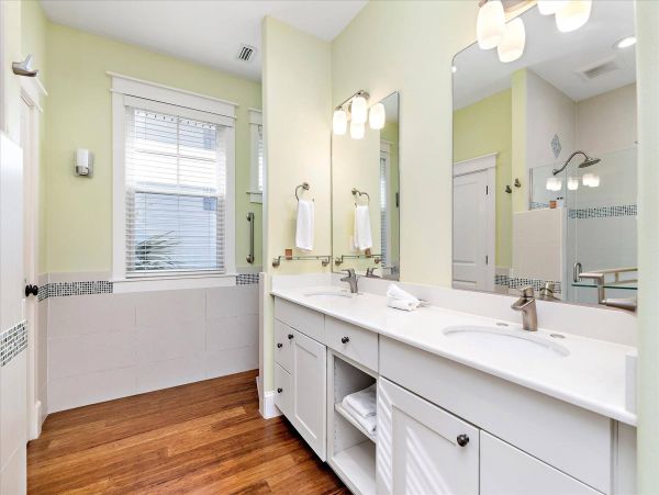 Holmes Beach Vacation Home Sleeps 8 Guests Steps to Beach