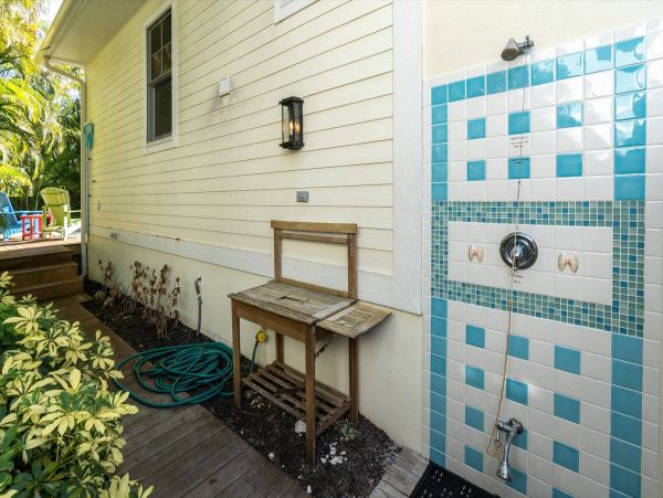 Holmes Beach Vacation Home Sleeps 8 Guests Steps to Beach