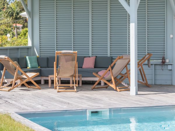Martinique Home 980534