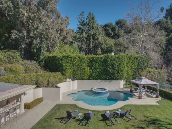 Los Angeles Luxury Vacation Mansion Private Pools Sleeps 15