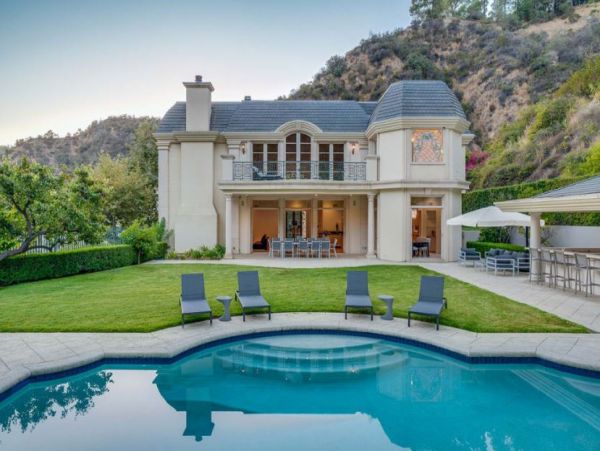 Los Angeles Luxury Vacation Mansion Private Pools Sleeps 15