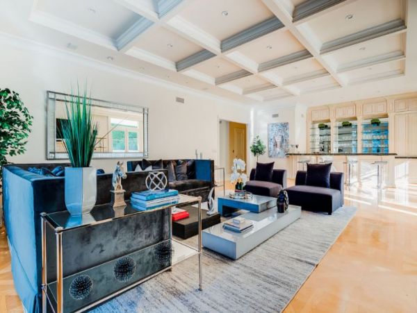 Los Angeles Luxury Vacation Mansion Private Pools Sleeps 15