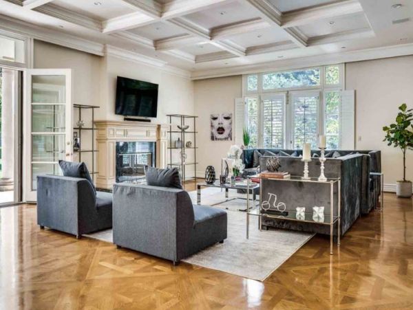 Los Angeles Luxury Vacation Mansion Private Pools Sleeps 15