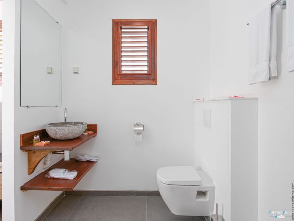 Martinique Home 980538