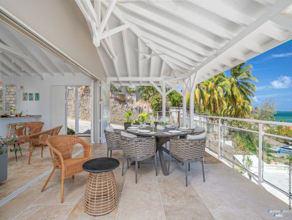 Martinique Home 980539
