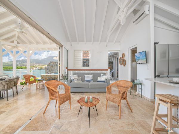 Martinique Home 980539