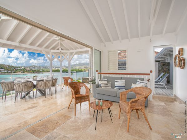 Martinique Home 980539
