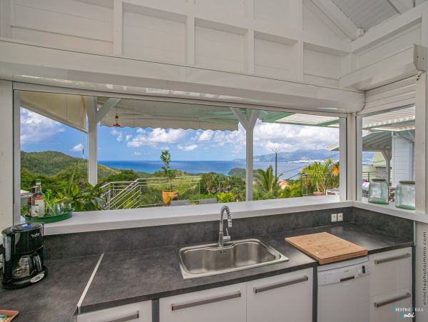 Martinique Home 980541