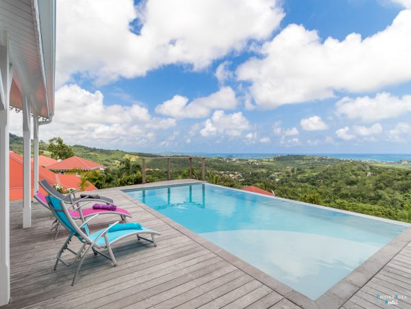 Amazing home with stunning Oceanview