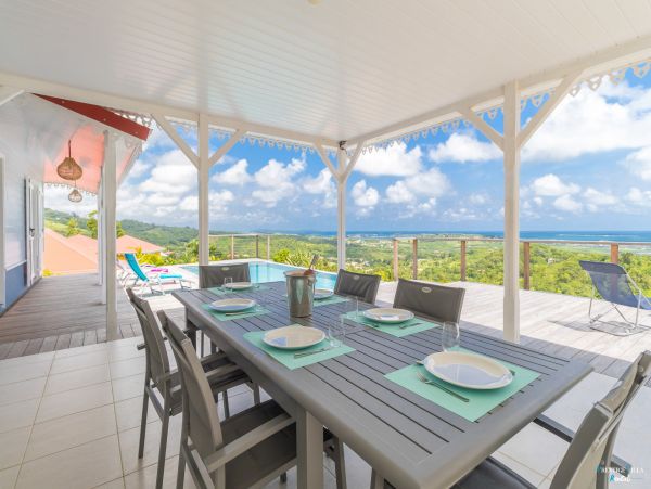 Amazing home with stunning Oceanview