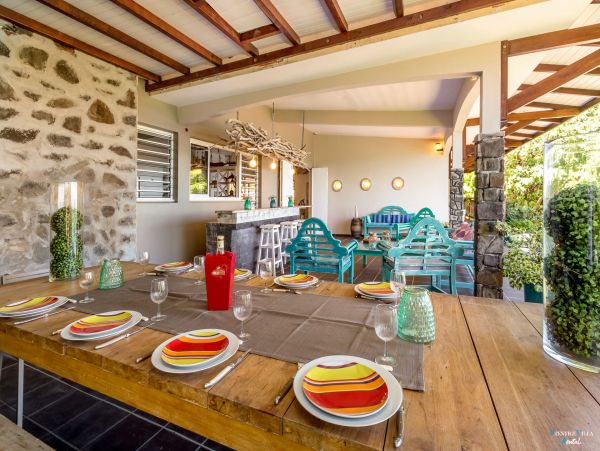 Martinique Home 980547
