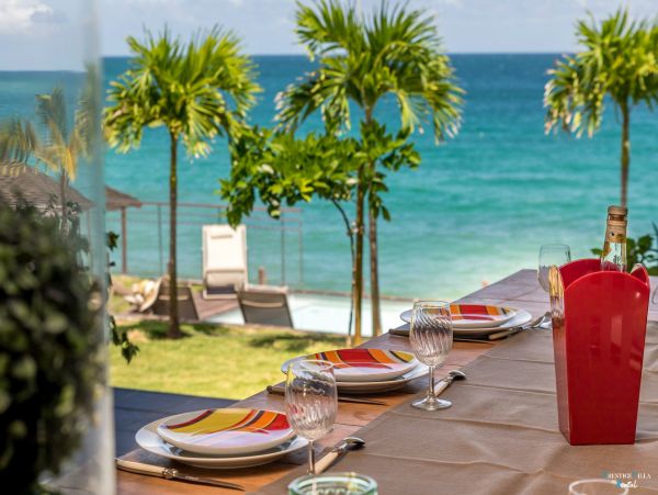 Martinique Home 980547