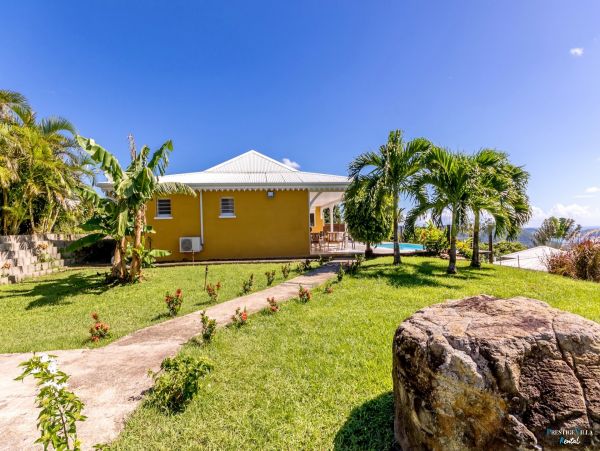 Martinique Home 980549