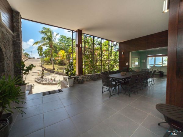 Martinique Home 980552