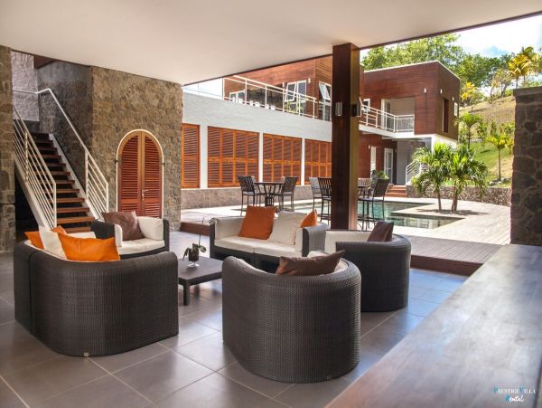 Martinique Home 980552