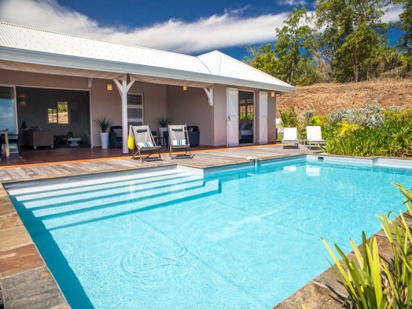 Beautiful Vacation Villa with Extraordinary Sea Views