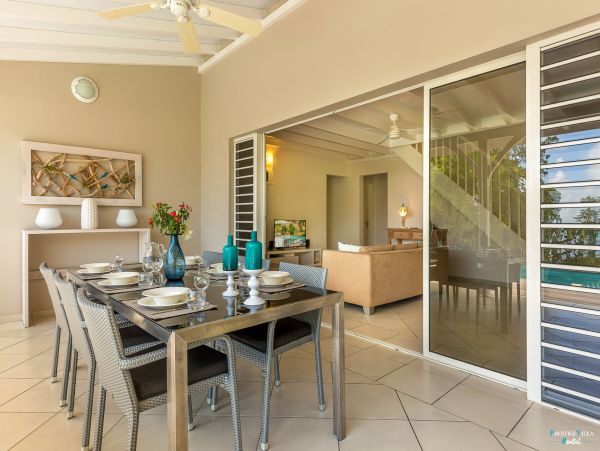 Martinique Home 980555