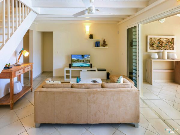 Martinique Home 980556